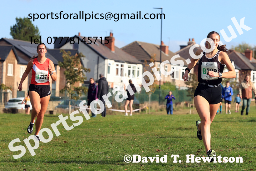 Senior Womens 2026 Northern Cross Country Relays, Graves Park, Sheffield. Photo: David T. Hewitson/Sports for All Pics